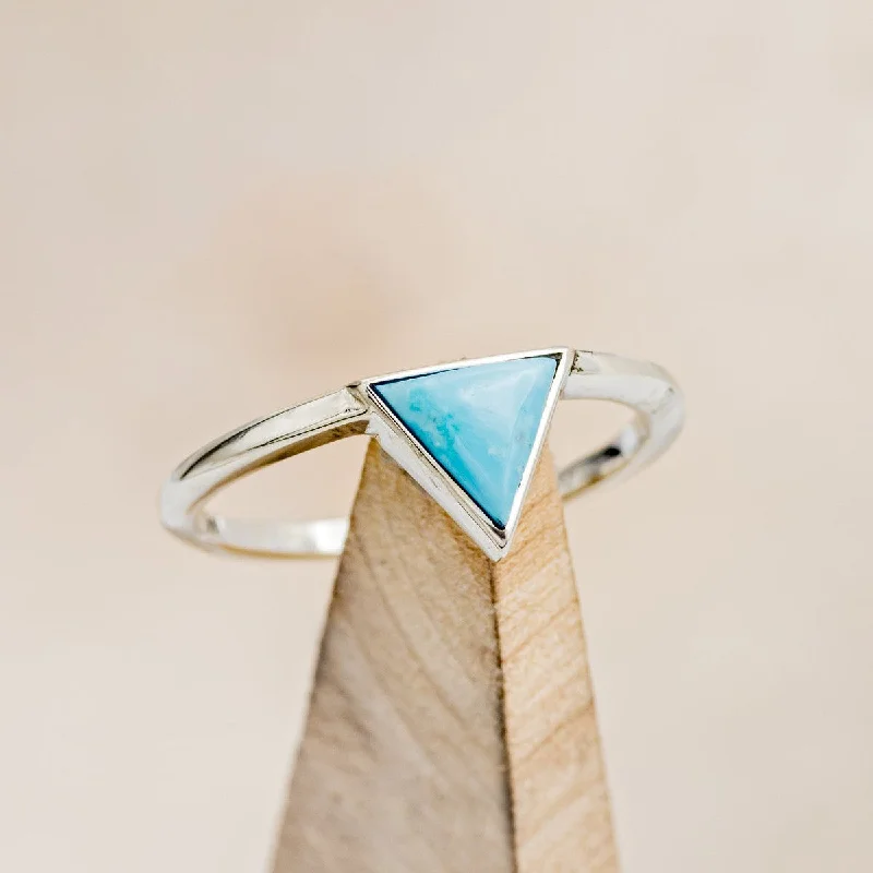 "JENNY FROM THE BLOCK" - TRIANGLE TURQUOISE SOLITAIRE ENGAGEMENT RING