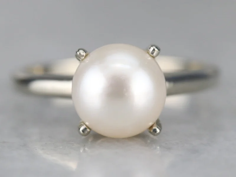 White Gold White Pearl Solitaire Ring