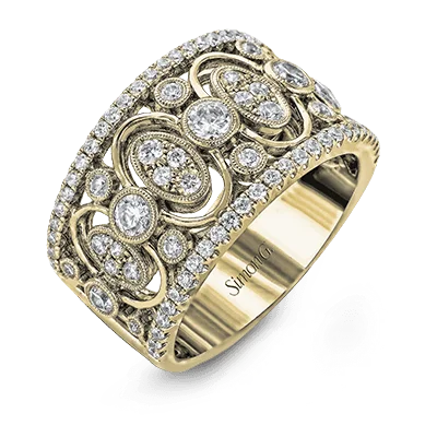 Custom - Designed Diamond Rings to Reflect Your PersonalityRight Hand Ring in 18k Gold with Diamonds