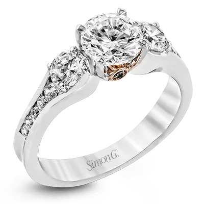 Solitaire Diamond Rings in Platinum SettingsEngagement Ring in 18k Gold with Diamonds