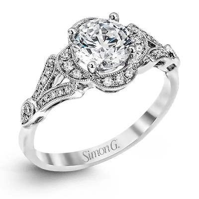 Solitaire Diamond Rings in Platinum SettingsEngagement Ring in 18k Gold with Diamonds