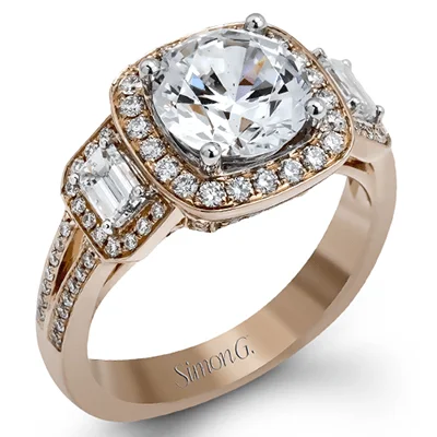 Solitaire Diamond Rings in Platinum SettingsEngagement Ring in 18k Gold with Diamonds