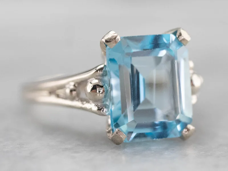 Blue Topaz White Gold Solitaire Ring