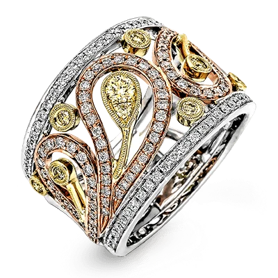 Custom - Designed Diamond Rings to Reflect Your PersonalityRight Hand Ring in 18k Gold with Diamonds