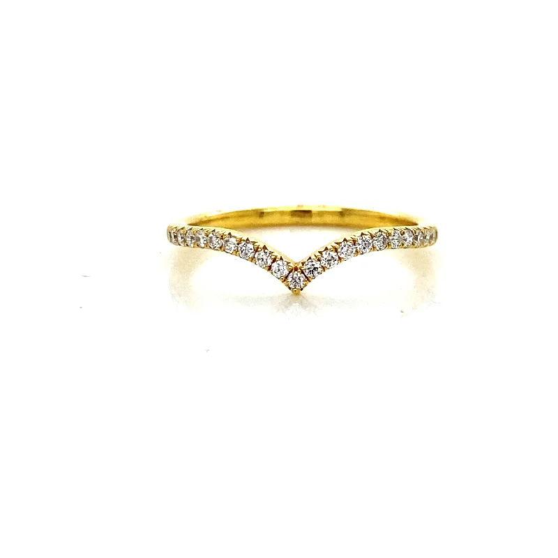 Two - Tone Wedding Bands in Gold and PlatinumFine V Shaped Wedder