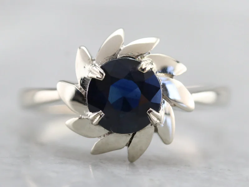 Sapphire Decorative White Gold Ring