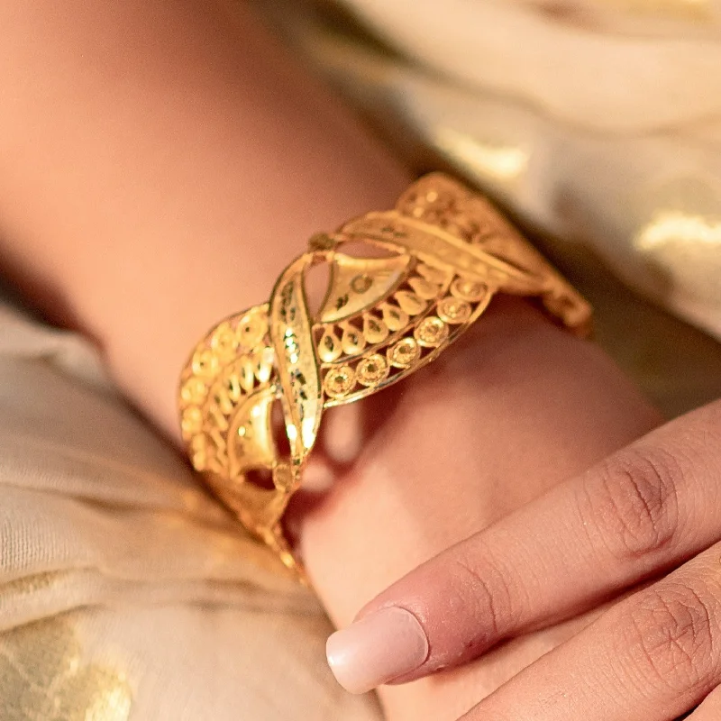 Solid Gold Bangles with Intricate EngravingsTulip Design Chur - One Piece